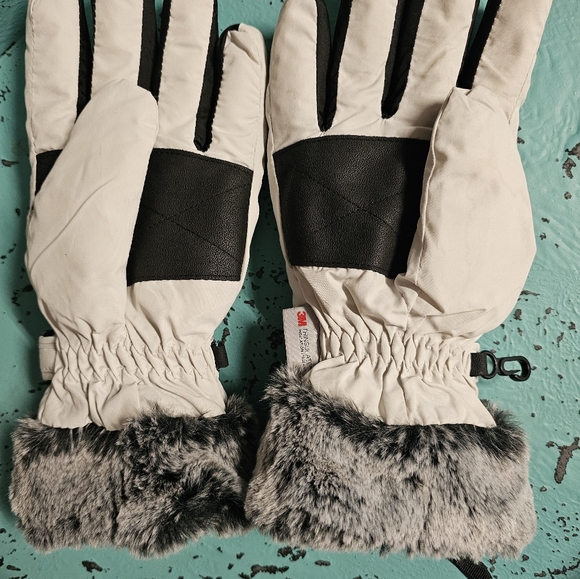 ACCSA  Women Winter Ski Glove Waterproof 3M Thinsulate Warm Windproof - Picture 2 of 3